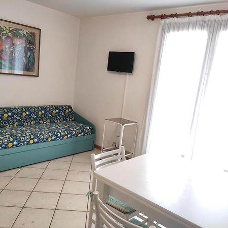 Condominio Maria Lignano Sabbiadoro Kültér fotó