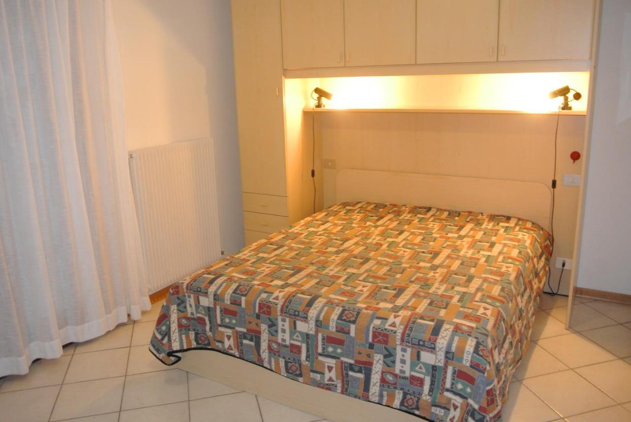 Condominio Maria Lignano Sabbiadoro Kültér fotó