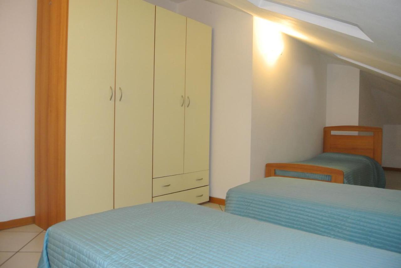 Condominio Maria Lignano Sabbiadoro Kültér fotó
