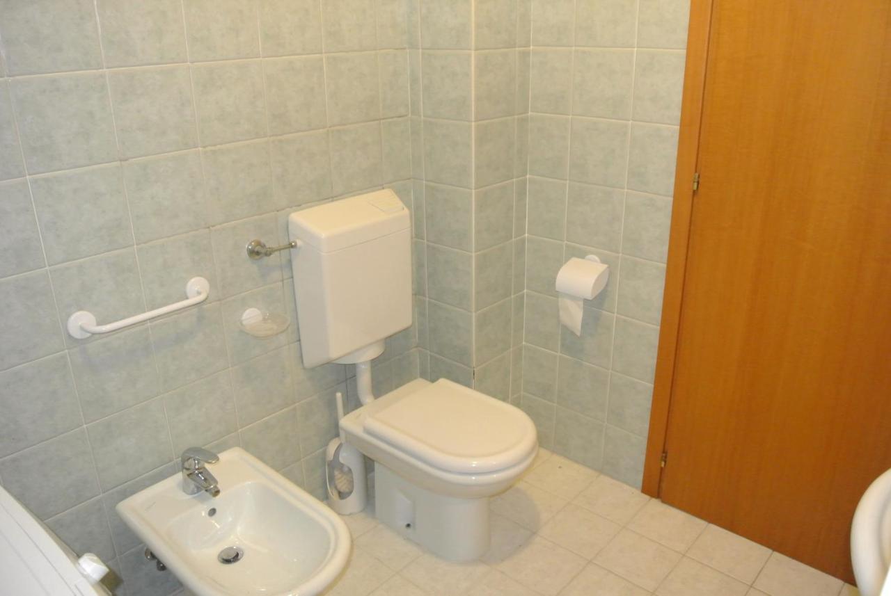 Condominio Maria Lignano Sabbiadoro Kültér fotó