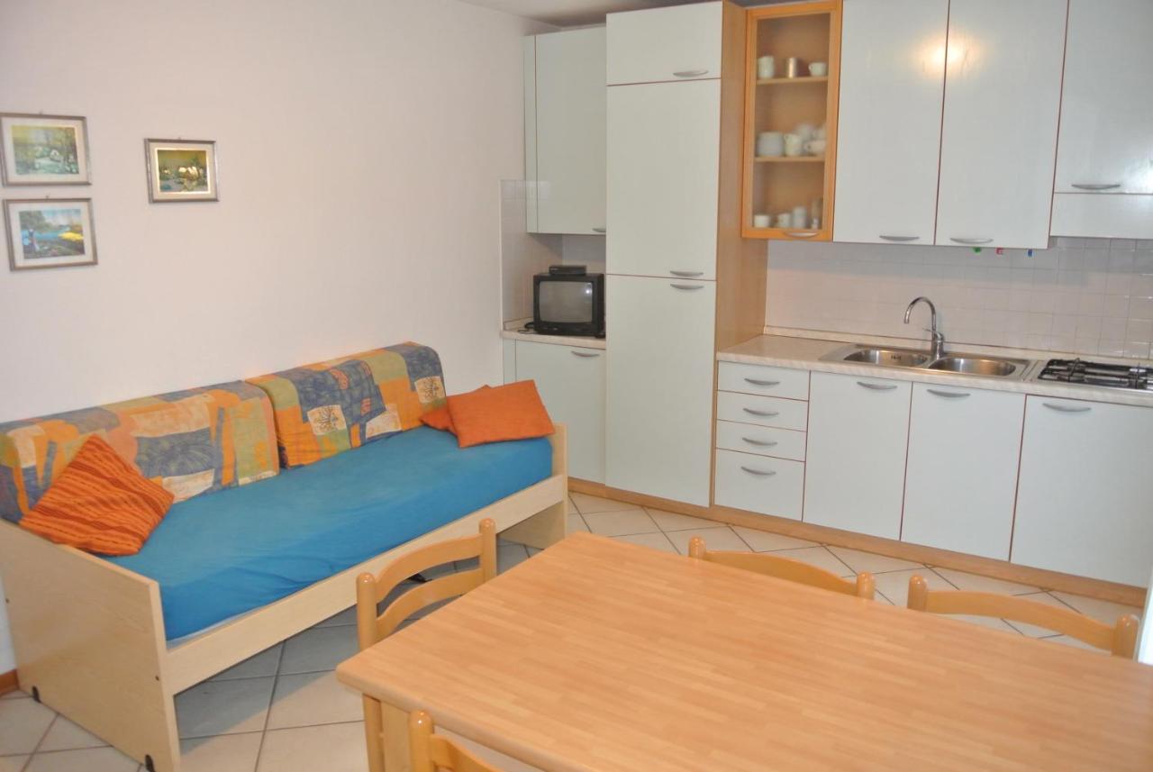 Condominio Maria Lignano Sabbiadoro Kültér fotó